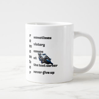 Overwinning in de laatste hoek, nooit opgeven grote koffiekop