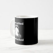 Overworked And Underfored Funny Raccoon Coffee Say Koffiemok (Voorkant links)