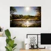 Overzicht van de oevers van een rivier met duideli (Thuiskantoor)