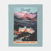 Overzicht van het Banff Springs Hotel Poster Fleece Deken (Voorkant)