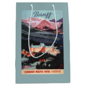 Overzicht van het Banff Springs Hotel Poster Medium Cadeauzakje (Voorkant)