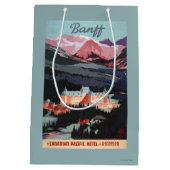 Overzicht van het Banff Springs Hotel Poster Medium Cadeauzakje (Achterkant)