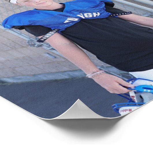 Owen Dasovich Poster (Hoek)