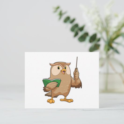 Owl als leraar met boek en wijzer briefkaart (Staand voorkant)