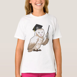 Owl als leraar met wijzer t-shirt