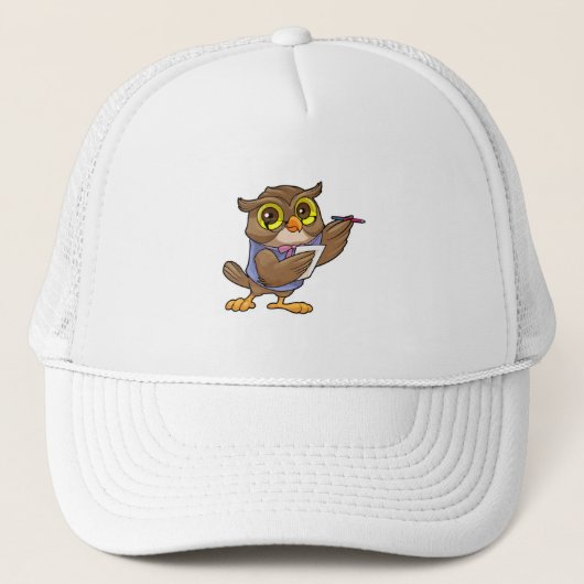 Owl als secretaris met pen en notitie trucker pet (Voorkant)