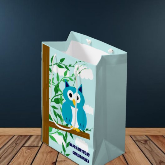Owl Birthday Medium Cadeauzakje