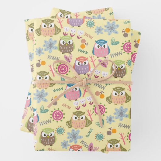 Owl Cream Wrapping Paper (In situ)