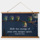Owl die met de unieke Collage van het Citaat versc Hangend Wandkleed (Voorkant)