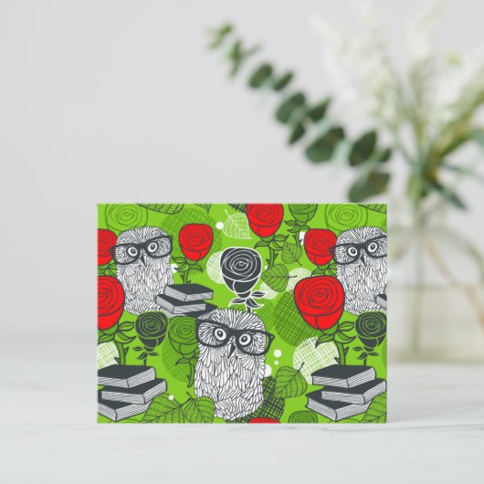 Owl en rode rozen briefkaart (Staand voorkant)