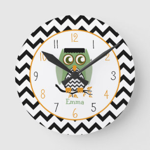 Owl - Enstein's monster Personalized Clock Ronde Klok