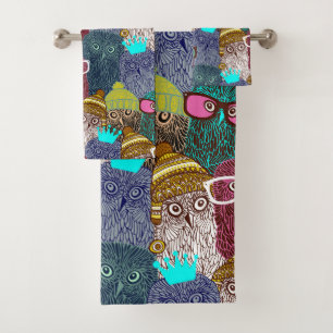 Owl in kroon bad handdoek