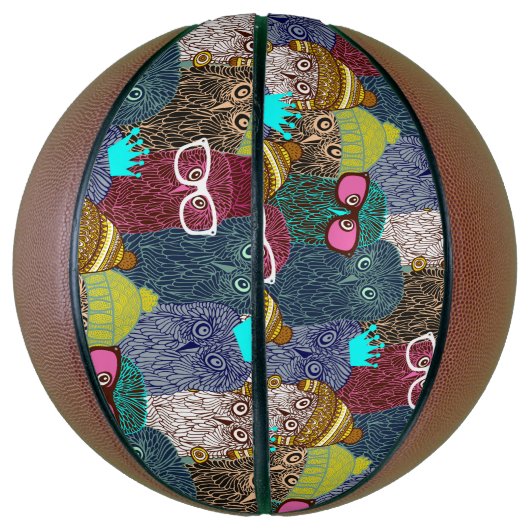 Owl in kroon basketbal (Verticaal)