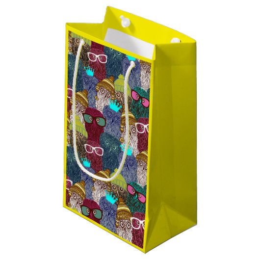 Owl in kroon klein cadeauzakje (Voorkant Gekanteld)