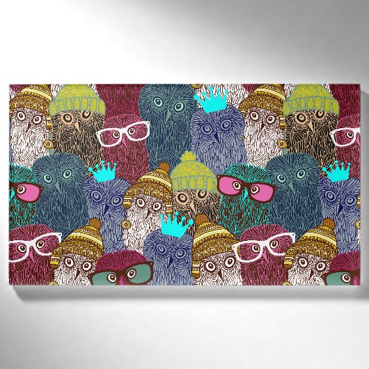 Owl in kroon naambadge (Voorkant)