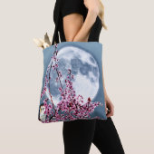 Owl in plum Tree Tote Bag (Dichtbij)