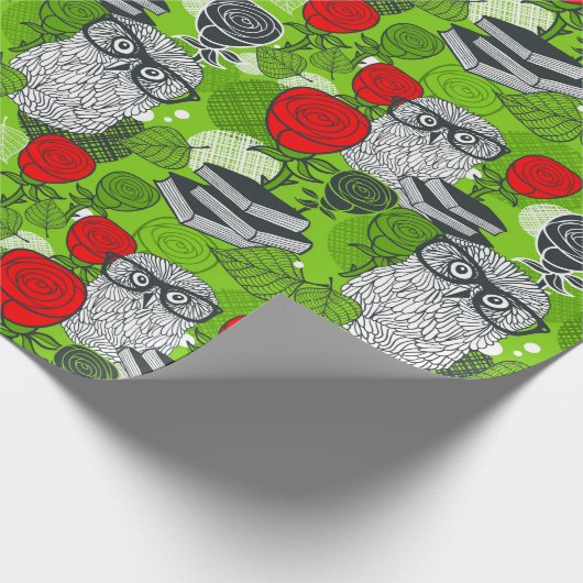 Owl in rode rozen cadeaupapier (Hoek)