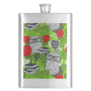 Owl in rode rozen flacon