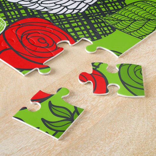 Owl in rode rozen legpuzzel (Zijkant)