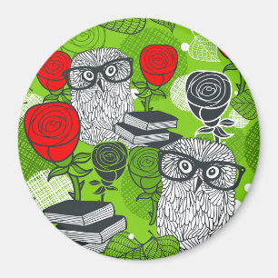 Owl in rode rozen magneet