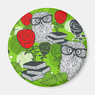 Owl in rode rozen magneet