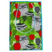 Owl in rode rozen medium cadeauzakje (Voorkant)