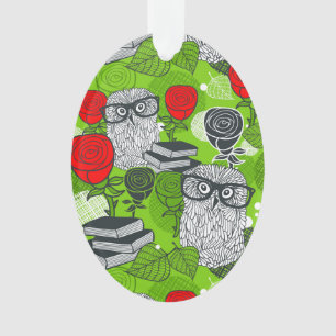 Owl in rode rozen ornament