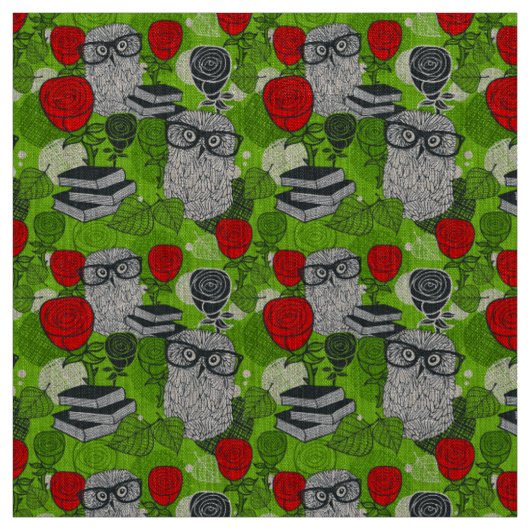 Owl in rode rozen stof (Swatch)