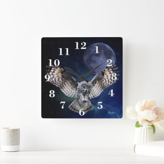 Owl in vlucht vierkante klok (Huis)