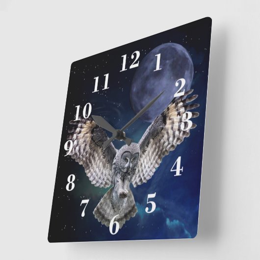 Owl in vlucht vierkante klok (Hoek)