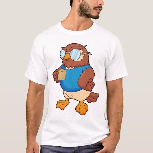 Owl met koffie-mok t-shirt (Voorkant)