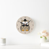 Owl met snor en Pet Ronde Klok (Huis)