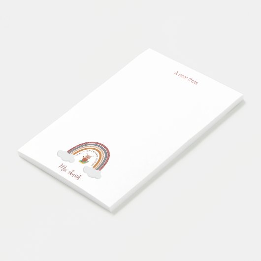 Owl onder een regenboogleraar post-it® notes (Schuin)