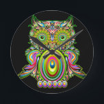 Owl Psychedelic Pop Art Ronde Klok<br><div class="desc">Owl oorspronkelijk gecreeerd op Grafische VectorTechniek. Elk klein stuk, zoals in een Puzzle, is eerst samengevoegd om de meerkleurige cirkels en de meerkleurige druppels samen te stellen; dan zijn elke druppel en cirkel geduldig samengevoegd om de hele Owl samen te stellen. Dit ontwerp valt onder BluedarkArt Copyright.</div>