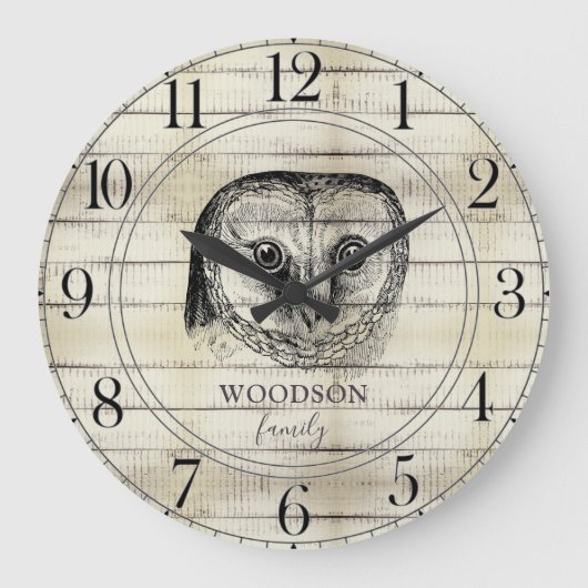 Owl Rustic Light Wood Family Name Large Clock Grote Klok (Voorkant)
