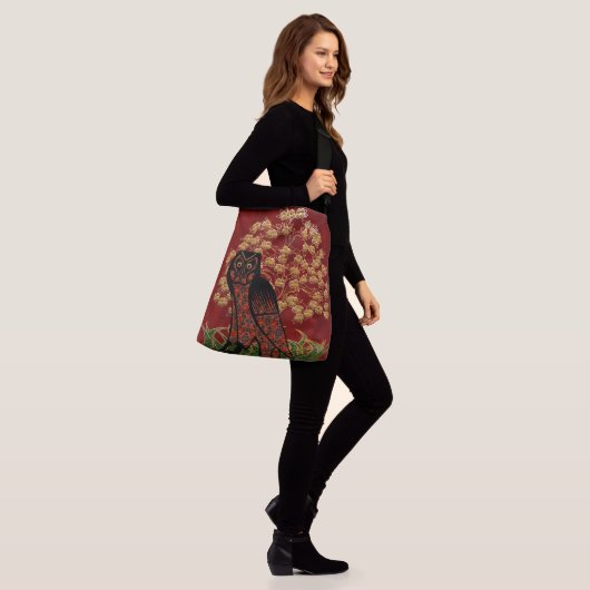Owl Tapestry Crossbody Tas (Op model)