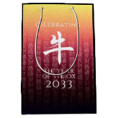 Ox 牛 Red Gold Chinese Zodiac Lunar Symbol Medium Cadeauzakje (Voorkant)