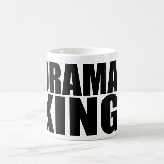 Oxygentes Drama King Koffiemok (Center)