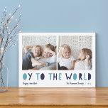 Oy to World | 2 Foto Hanukkah Feestdagenkaart<br><div class="desc">Whimsical Hanukkah-fotokaart bevat twee van uw favoriete familiefoto's in een vierkant formaat dat naast elkaar is uitgelijnd. "Oy to the World" staat onder in blauw uitsnijding. Pas met uw familienaam of namen, douanegroet, en het jaar langs de bodem aan. Een grappige en moderne Hanukkah-kaart die is ontworpen om uw feestelijke...</div>