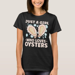 Oyster Oyster Oyster Shucker Seashell Seafood T-shirt