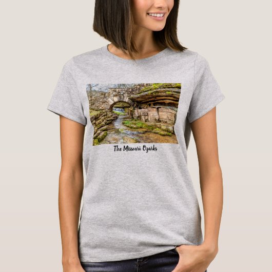 Ozarks Waterfall under Bridge T-Shirt (Voorkant)