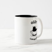 Ozzy de Black Cat Coffee Mok - Gezellige Feline Vi (Voorkant rechts)