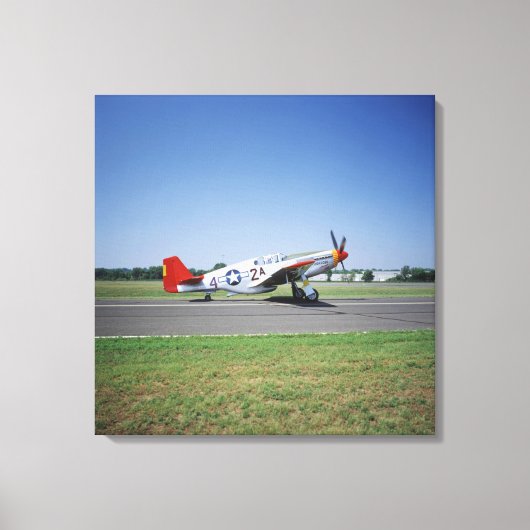 P-51 C Tuskegee Red Tail-vliegtuig aan de CAF Air Canvas Afdruk (Voorkant)