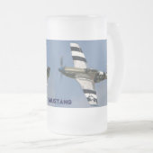 P-51 MUSTANG MATGLAS BIERPUL (Voorkant rechts)