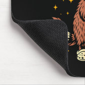 P Fizz Cheers 2026 Funny Raccoon New Year Design  Muismat (Hoek)