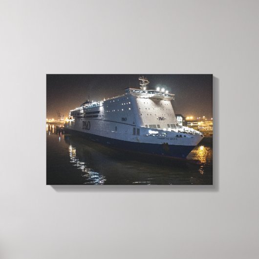 P&O Pride of Hull-veerboot 's nachts Canvas Afdruk (Voorkant)