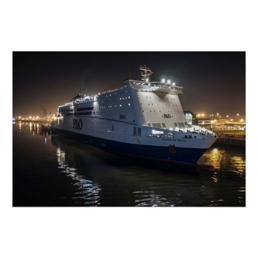 P&O Pride of Hull-veerboot 's nachts Perfect Poster (Voorkant)