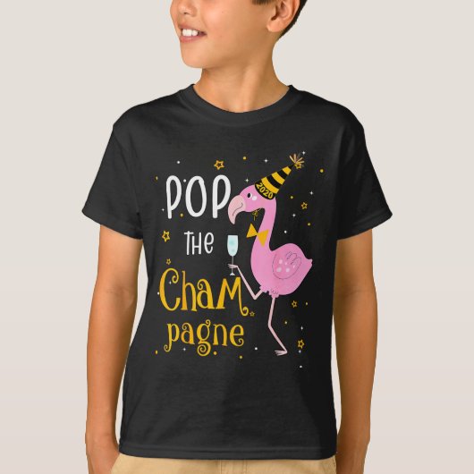 P The Champagne It's New Year! Funny Flamingo Drin T-shirt (Voorkant)