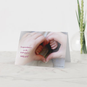 © P Wherrell Baby meisje moeder baby handen hart Kaart