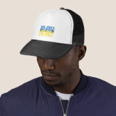 Pa Jokes is hoe Eye Roll is Trucker Pet (In situ)